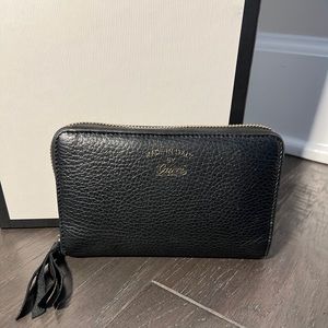 Gucci wallet